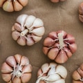 The Healing Power of Garlic: A Clove a Day Keeps the Infection Away