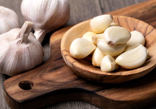 The Surprising Benefits of Eating Garlic Every Day